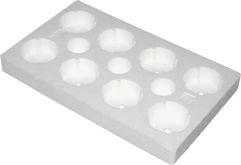 Blomsterbrett, runde hull, 8 hull / 12 cm, med bunn