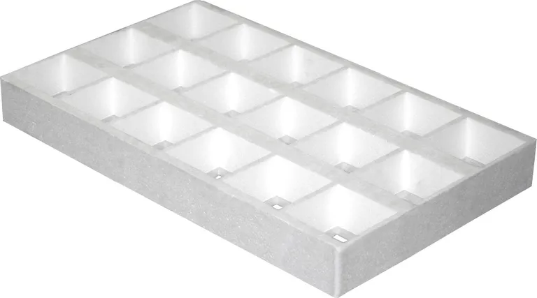 Blomsterbrett, firkant hull, 18 hull / 8 cm, 4-kant